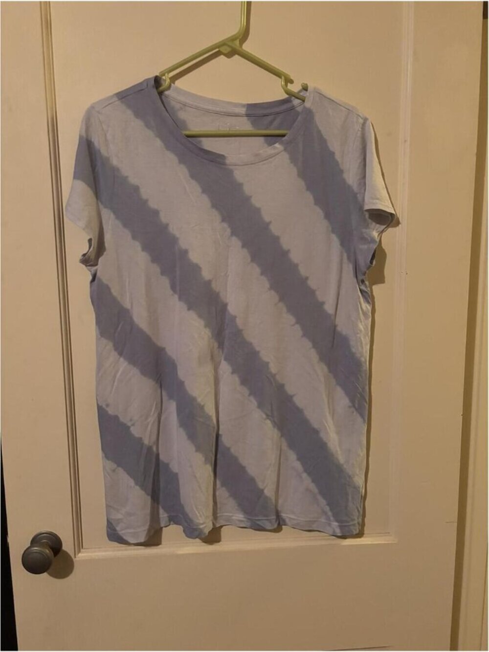 LOFT Blue and White Diagonal Tie-Dye Crewneck T-Shirt